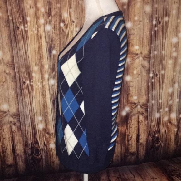 Aeropostale LG Argyle V-Neck Button Up Cardigan - Picture 4 of 5